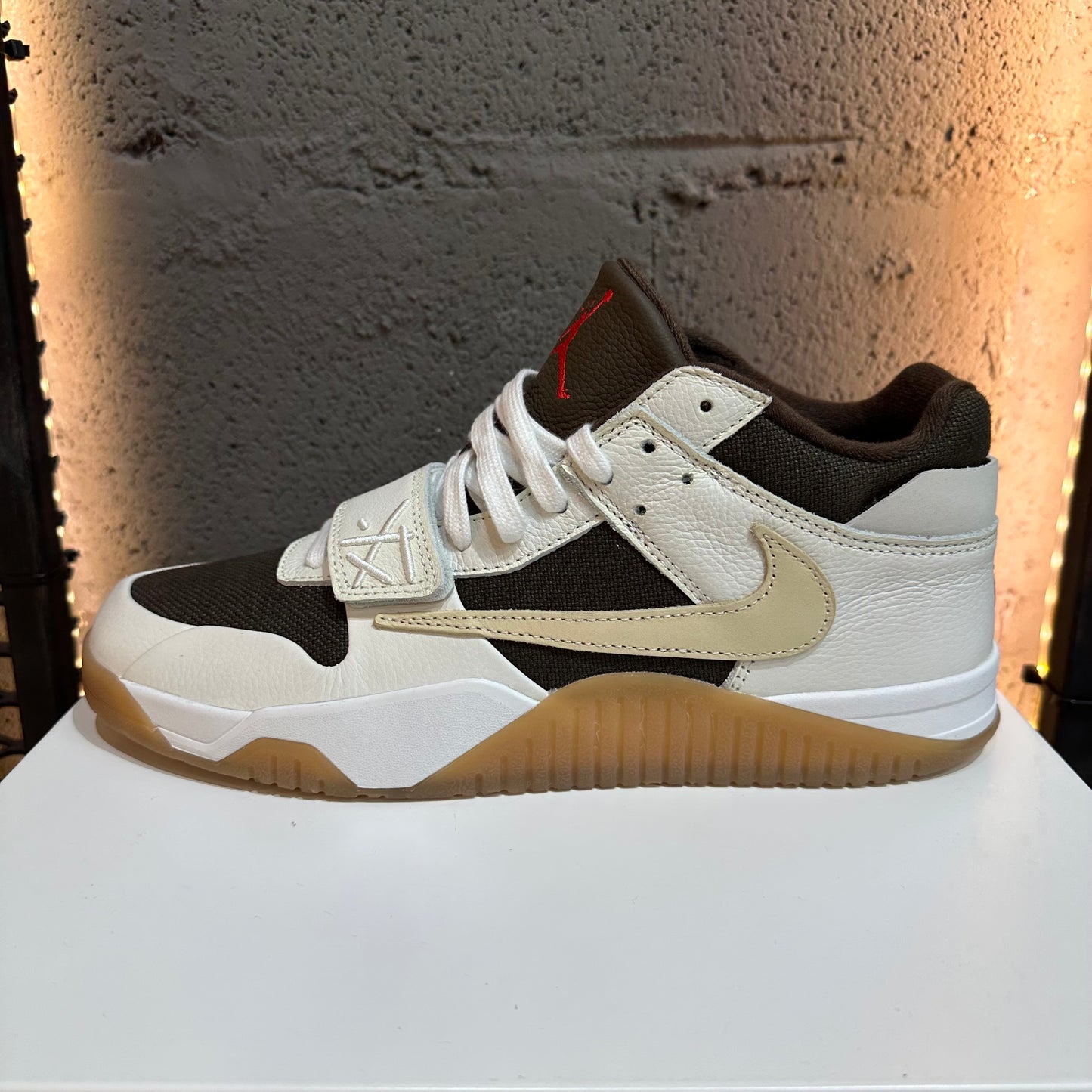 Travis Jordan Jumpman Jack Sail