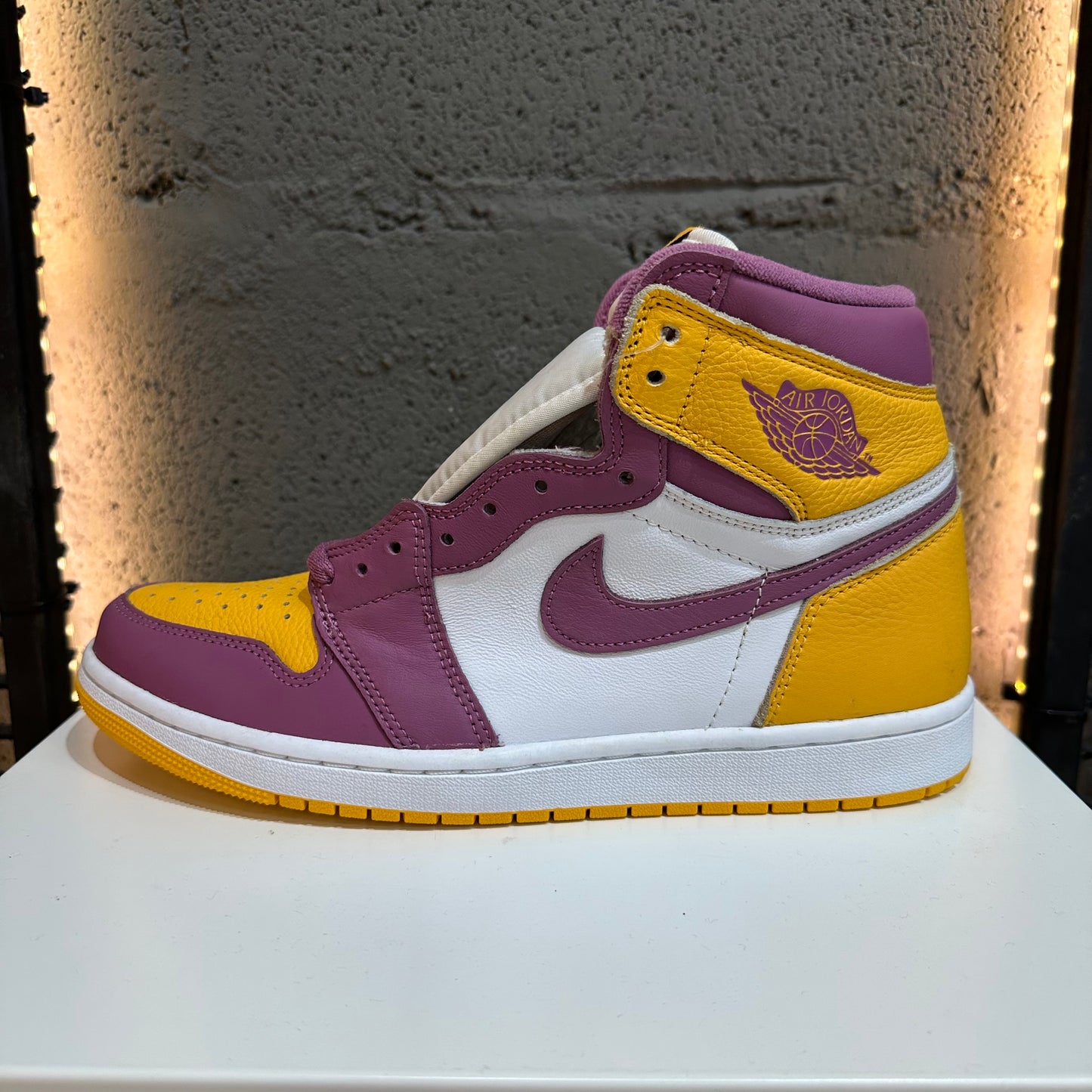 Jordan 1 High Brotherhood
