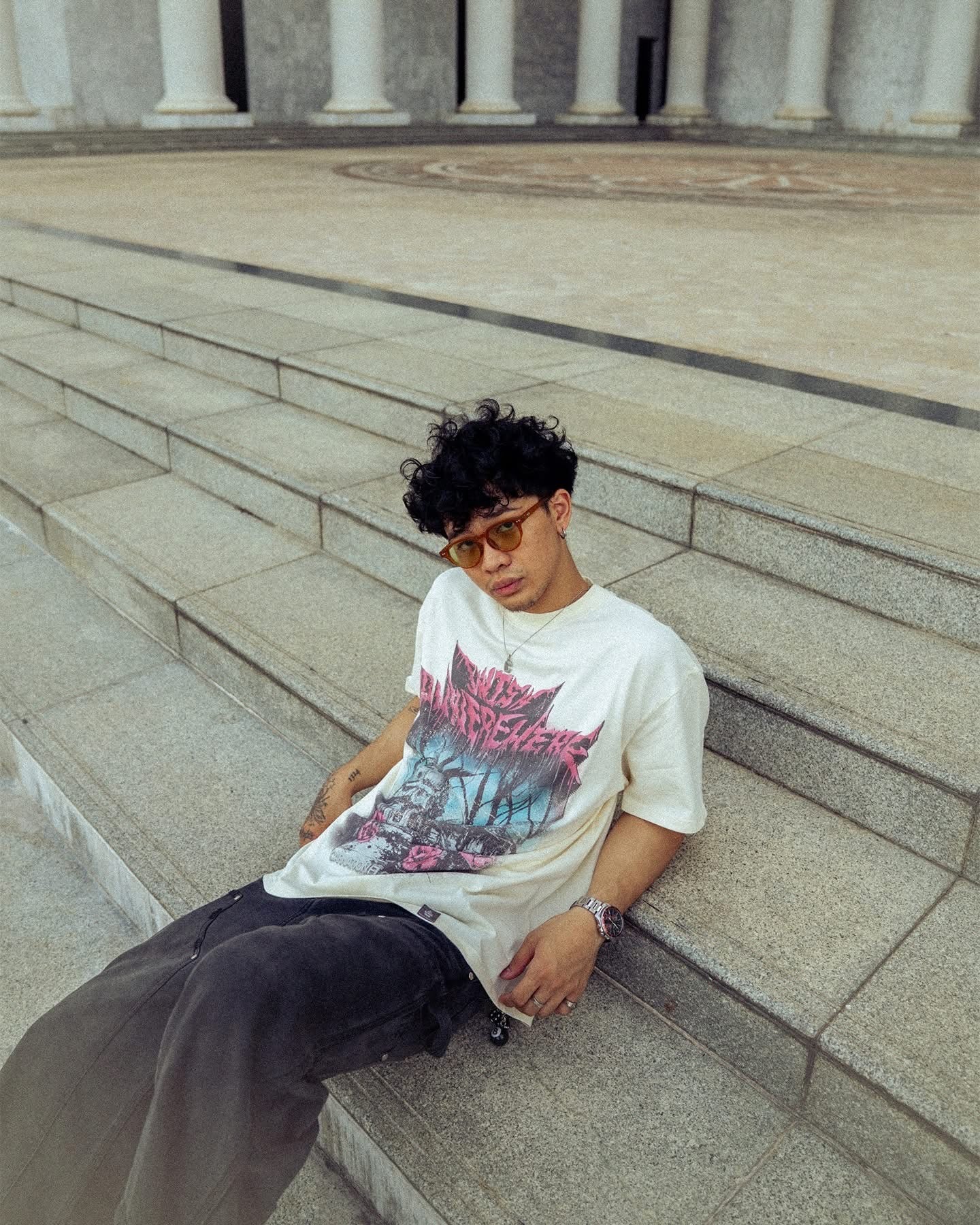 IWYWH Carnation Off-White Red Church Tee