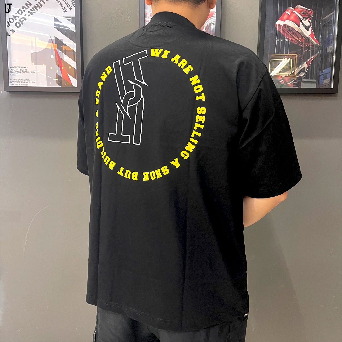 UT Basic Tee Black