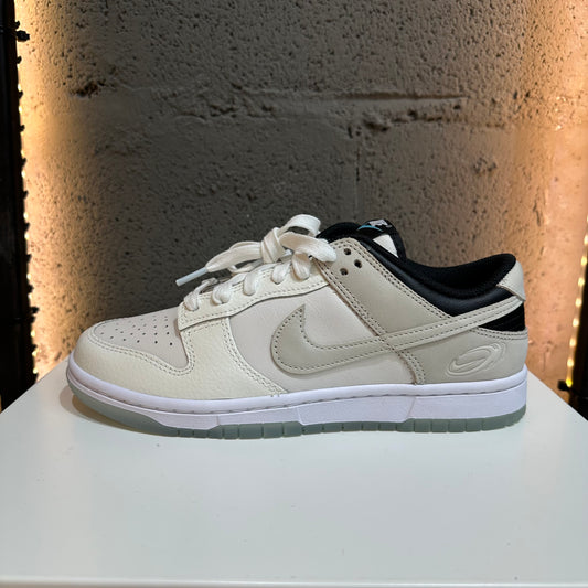 Dunk Low Super Sonic (W)