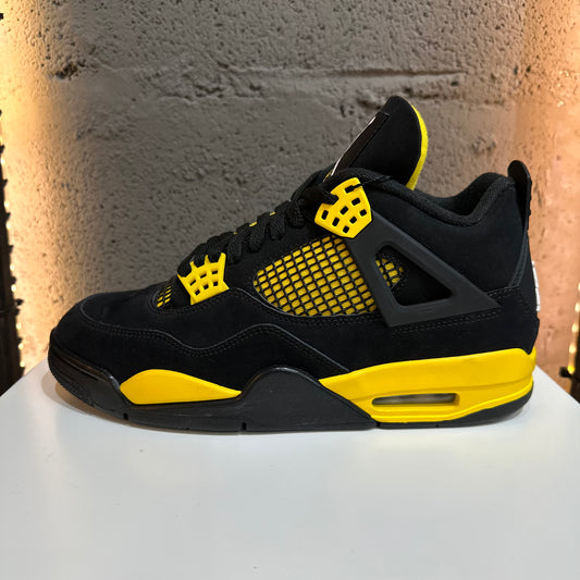 Jordan 4 Thunder