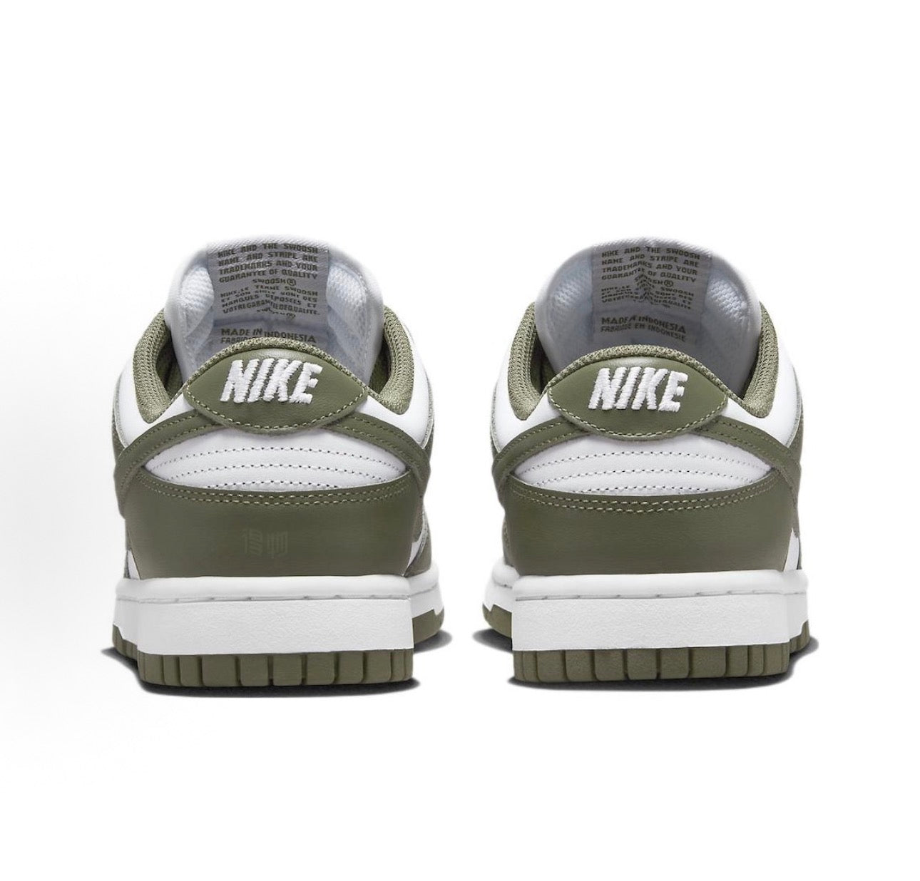Dunk Low Medium Olive (W)
